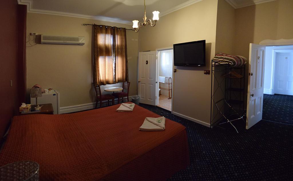 The Palace Hotel Kalgoorlie Pokój zdjęcie